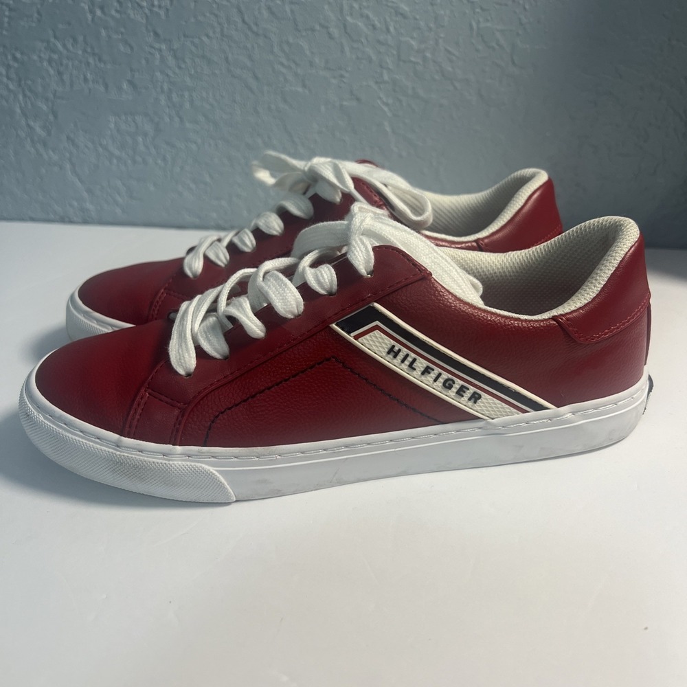 Tommy Hilfiger Red Leather Womens Sneakers Shoes Size 8.5 Spell Out